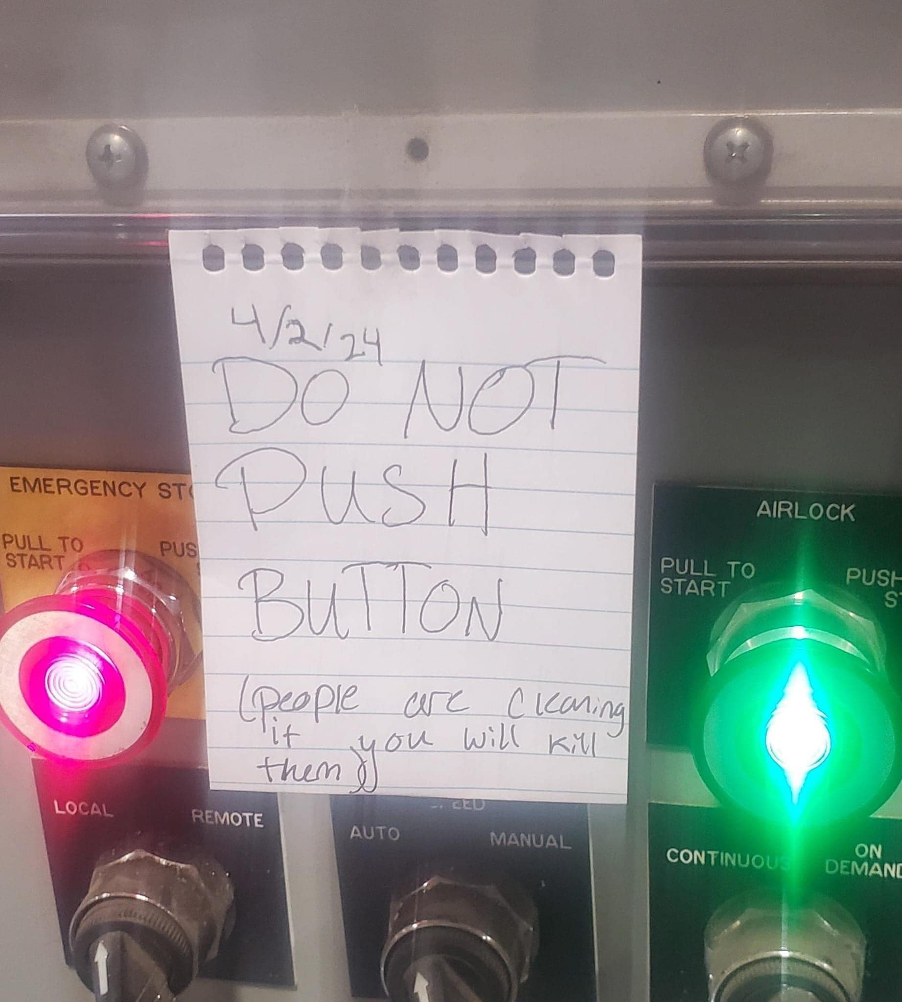 Dont push button sign vs LOTO