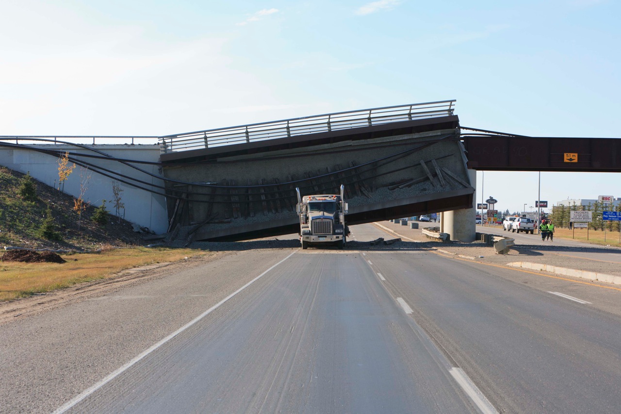 Lloydminster, SK - CPR bridge - 10 10-11-11