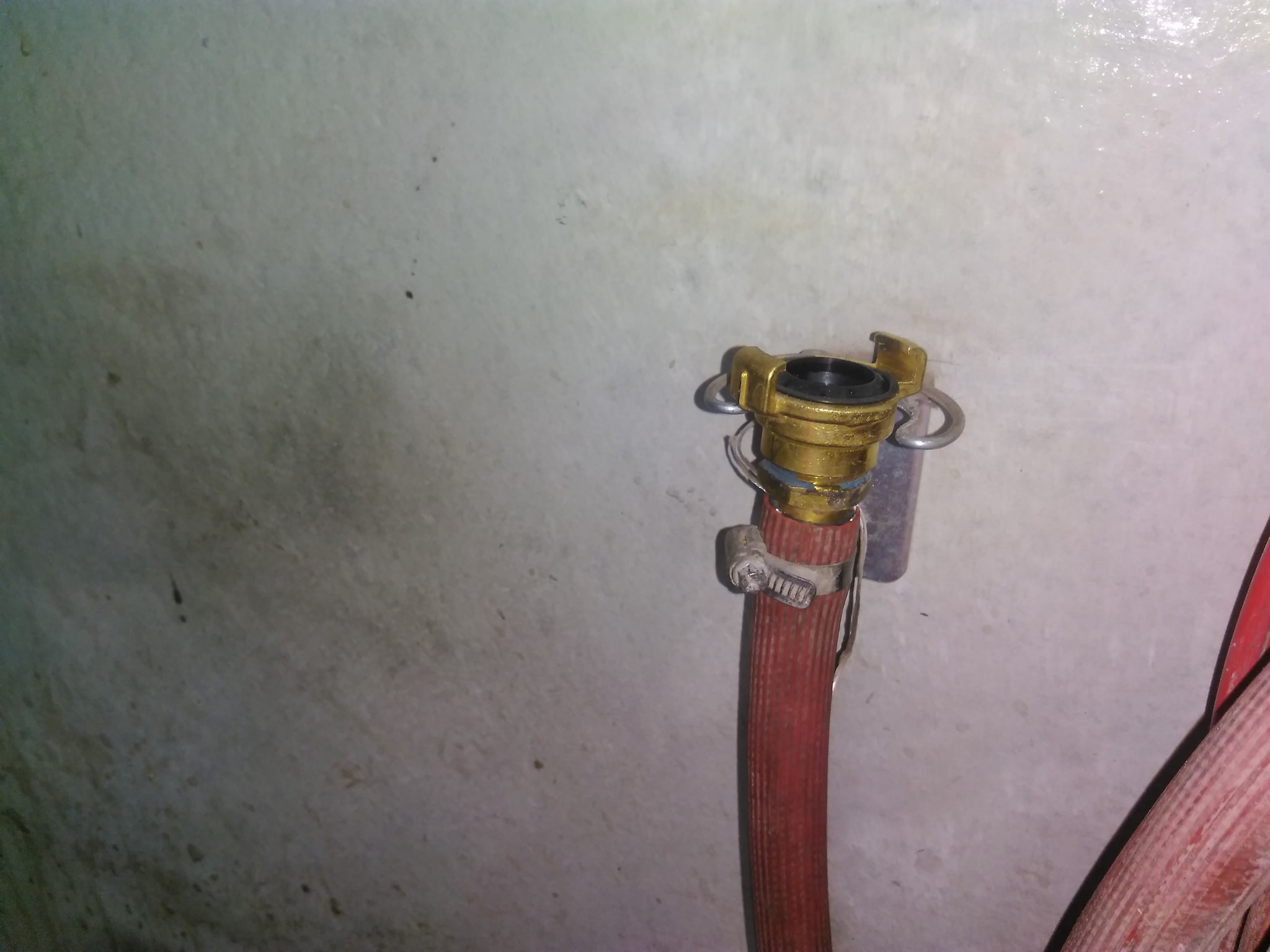 fire hose reel with chicago fitting2