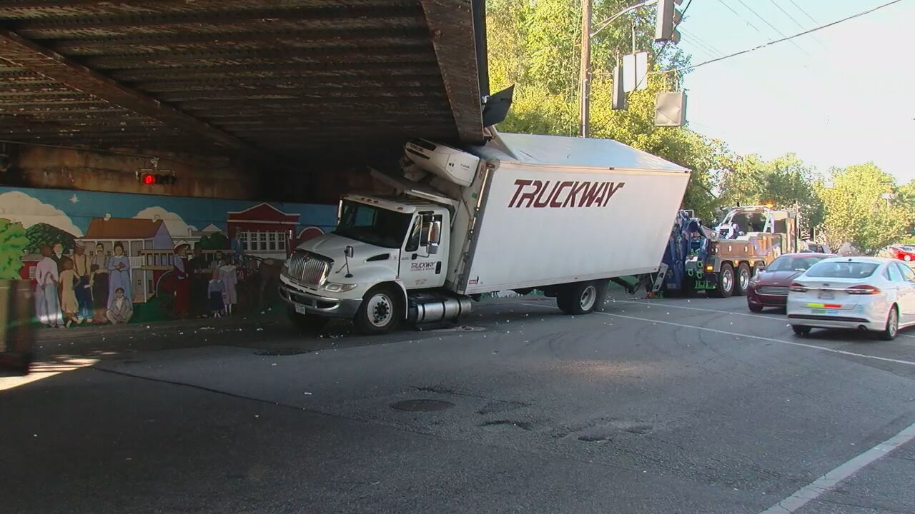 bridgetruckclearance