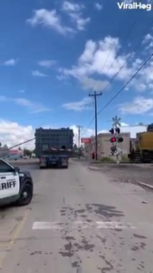 TX Crossing Strikes Semi