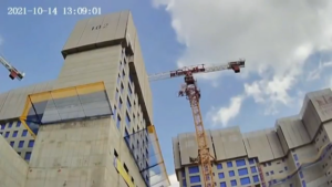 Fatal Fall From Tower Crane (Graphic)