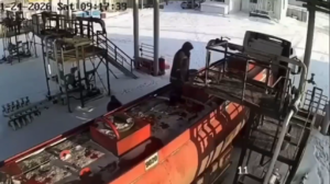 Top Loading Tanker_Static_Explosion_GRAPHIC
